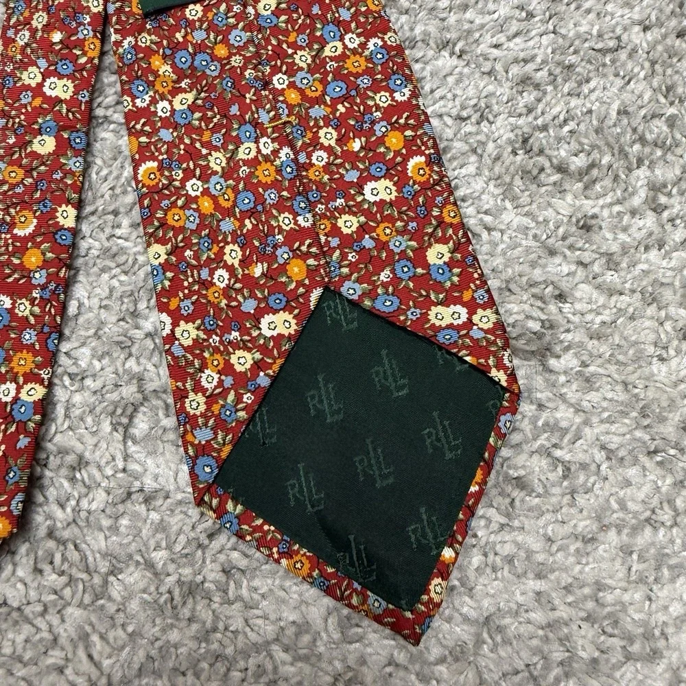 Lauren Ralph Lauren Red Floral Silk Tie Necktie USA  (3.5